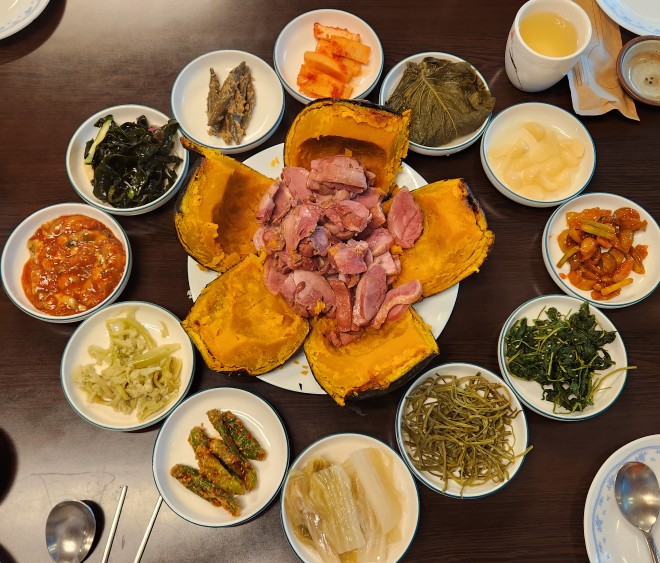  금남리 양주CC 맛집 고야 호박오리 건강한 음식이 먹고 싶을 때 방문하기 좋은 식당으로 추천.