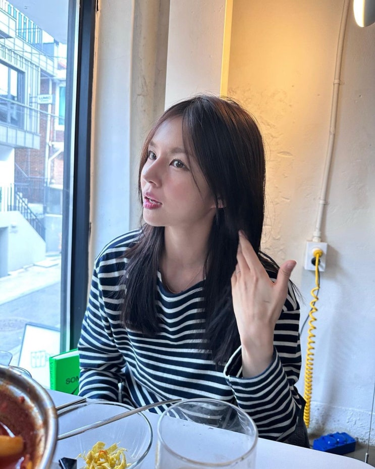 '재벌 4세와 결혼한' 조수애 아나운서, 재벌가 며느리답지 않은 행보 '재벌 4세와 결혼한' 조수애 아나운서, 재벌가 며느리답지 않은 행보
