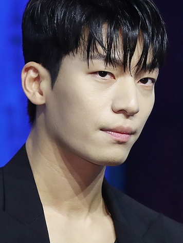 위하준 지승현 김경남 닮은 꼴 디즈니 최신작 관람 후기
