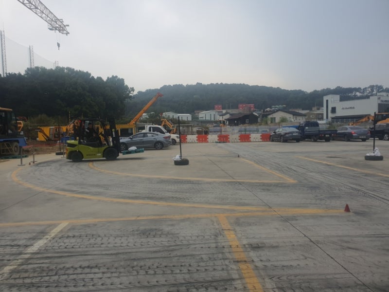 김포중장비자동차정비학원 지게차운전기능사 연습 및 실기. 그리고 합격!