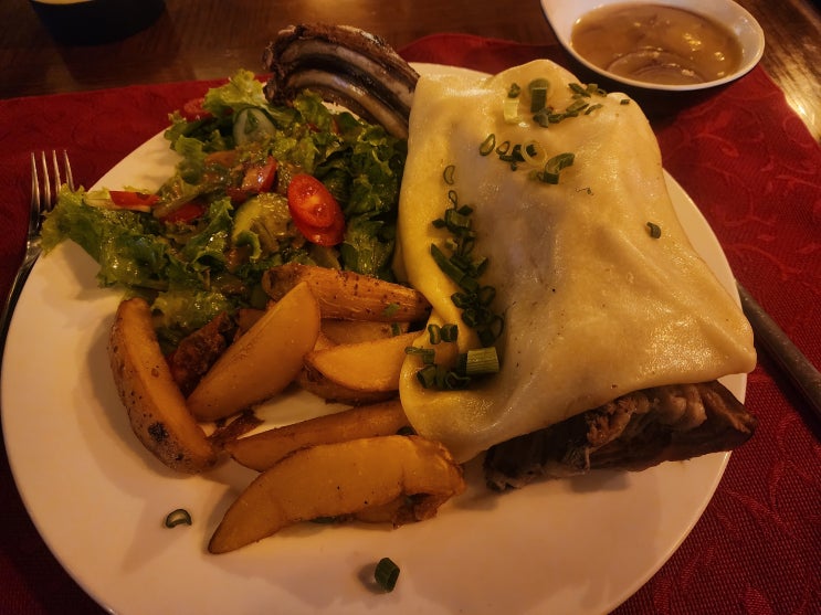  울란바토르 현지 맛집 추천 / Molly Malones Irish Pub(저녁시간 방문, 푸드메뉴O)