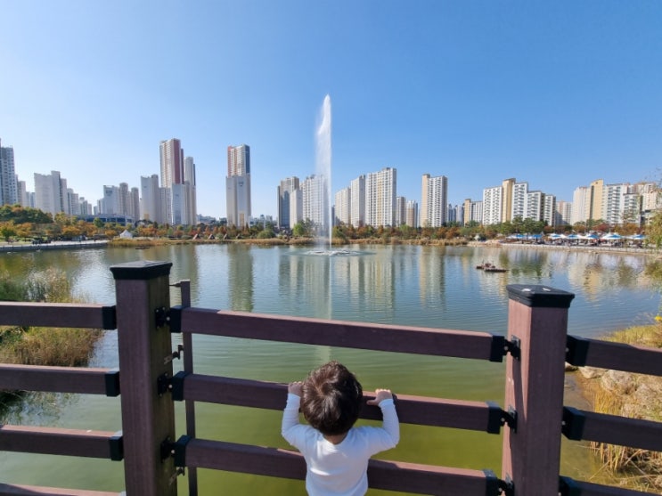 김포 구래동 호수공원 축제현장 30개월 아기와 함께 다녀오다 (한강신도시 호수&락 축제) 김포 구래동 호수공원 축제현장 30개월 아기와 함께 다녀오다 (한강신도시 호수&락 축제)