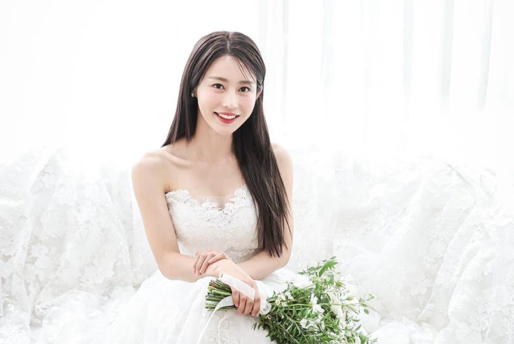 '판빙빙 닮은 꼴' 배우 김아라, 교회서 만난 비연예인 예비신랑과 28일 결혼 '판빙빙 닮은 꼴' 배우 김아라, 교회서 만난 비연예인 예비신랑과 28일 결혼