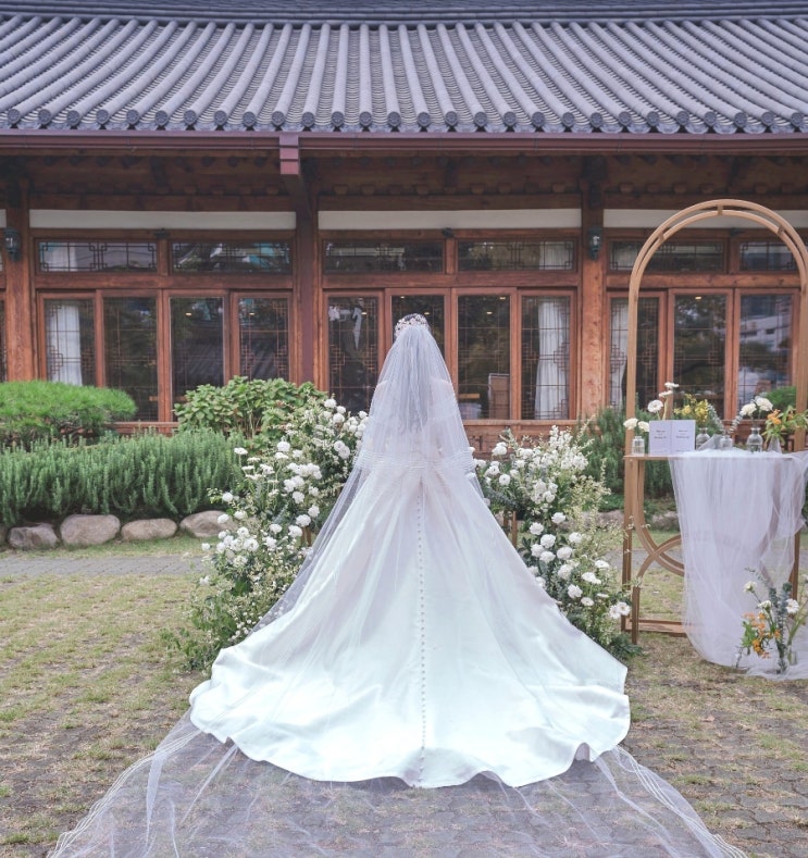 '라파엘웨딩 부산' 결혼식 당일 드레스, 메이크업 후기 