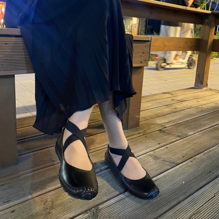 쿠에른 <b>발레리나</b> 16 블랙 가을<b>슈즈</b> 추천