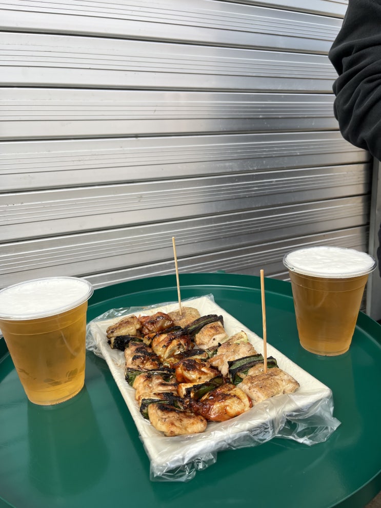  삼청동에서 노상 낮술 추천! 닭꼬치 맛집 <다사리아> 맛, 오픈시간, 야외자리 후기