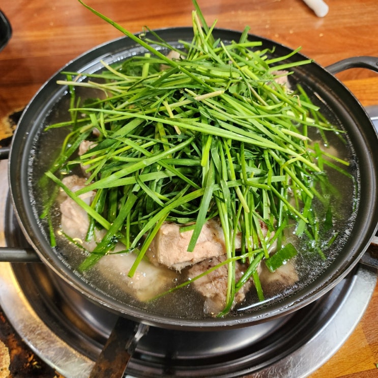 진주맛집 백반기행에 나왔던 산청흑돼지, 갈비수육