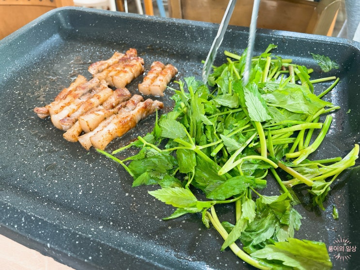  대구 애견동반 가능한 미나리 삼겹살 맛집 달송