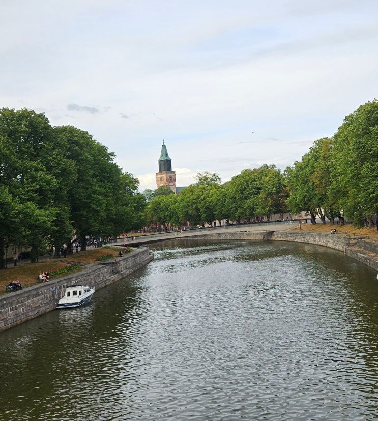 북유럽 7개국 여행 : 핀란드 (투르쿠 -&gt; 아우라강,투르쿠 대성당,투르쿠 항, 바이킹라인)
