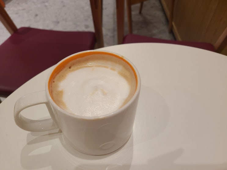  커피 한 잔 만큼의 단상