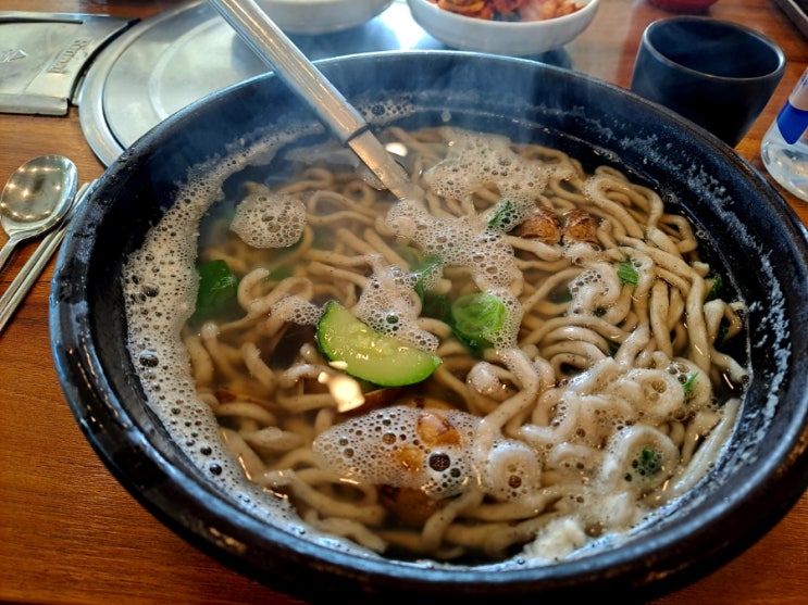 소담골 칼국수 죽전 황도바지락 칼국수  토스트 떡볶이 먹고 왔어요