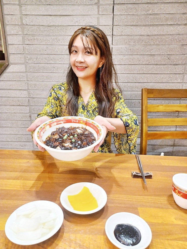  인천 차이나타운 맛집 공화춘 자장면 가격 후기