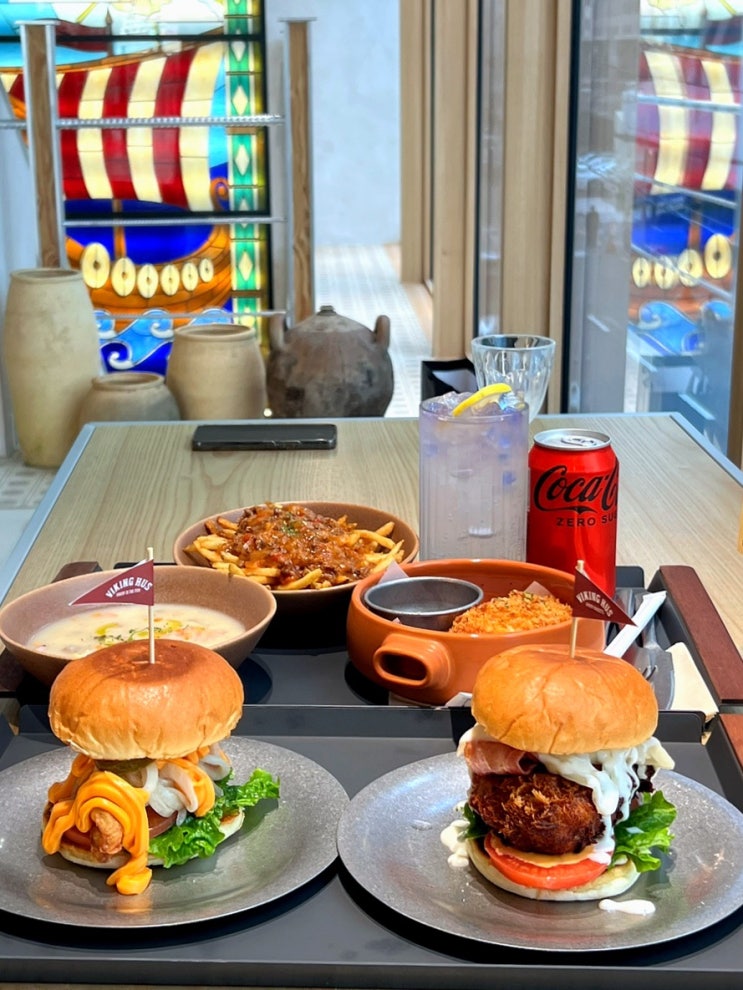 부산역 맛집 이색컨셉 이색버거 바이킹컨셉 씨푸드버거맛집 비킹후스 부산역 맛집 이색컨셉 이색버거 바이킹컨셉 씨푸드버거맛집 비킹후스