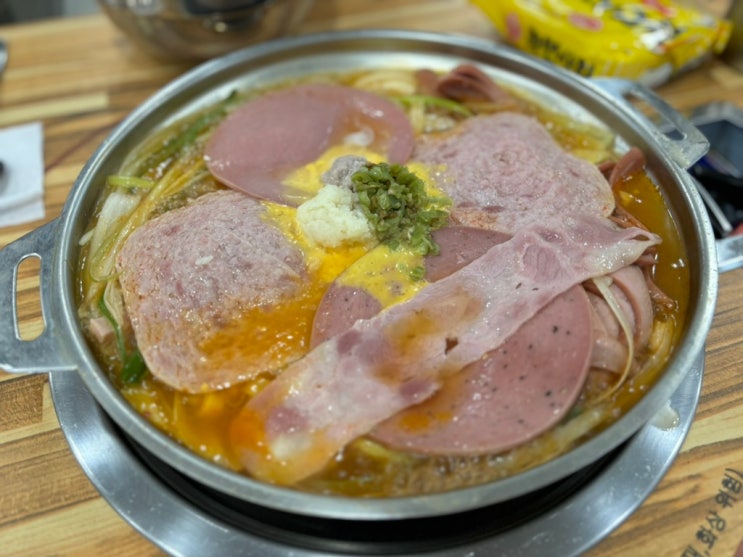  [잠실역 부대찌개 맛집] 송파 직장인들의 점심식사 성지 '이태리부대찌개' 잠실역점