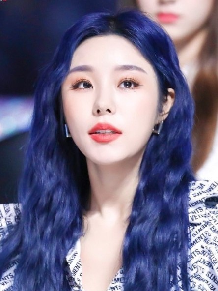  홍대보그헤어미용실ㅣ탈색염색잘하는곳ㅣ은주실장