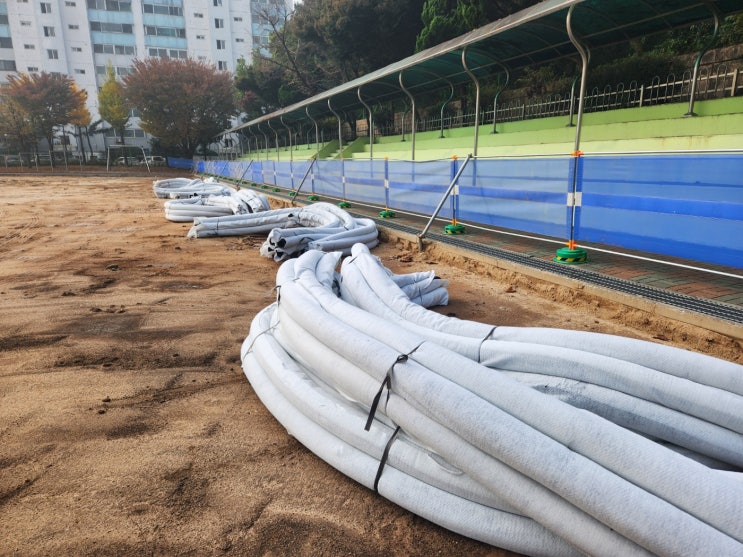 유공관 시공 시 HDPE 부직포 유공관을 사용하면 좋은 점 3가지, 지금 공개합니다. 수원시 구운초등학교 납품 현장