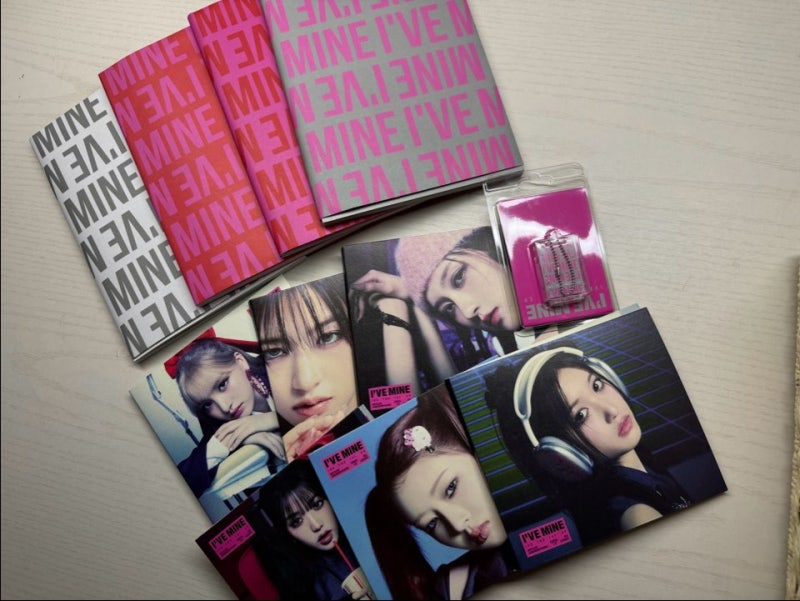 IVE MINE Album Configuration: Types, Versions / Getting Photo Album, Digipack, PLVE Photocards