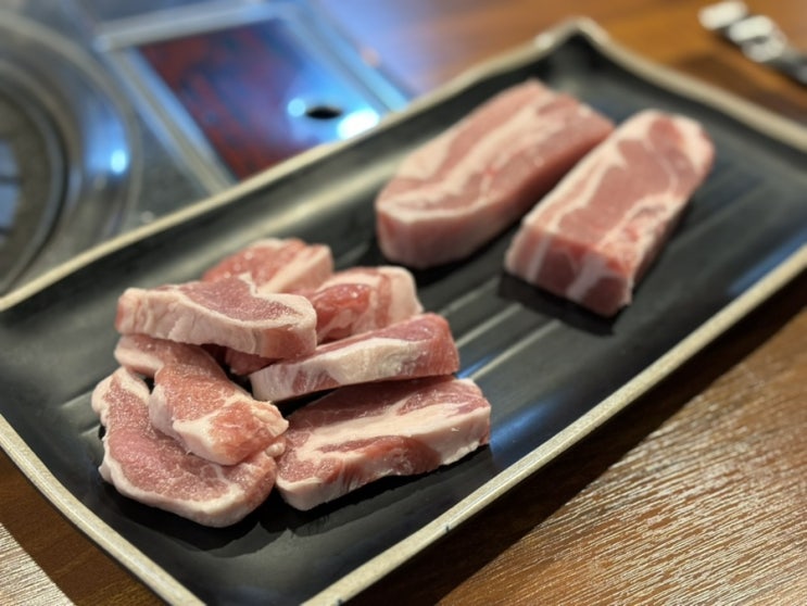  [삼전동 고기집] 석촌고분역 점심식사 맛집 된장찌개도 맛있는 삼겹살 전문점 '뚝심포크'