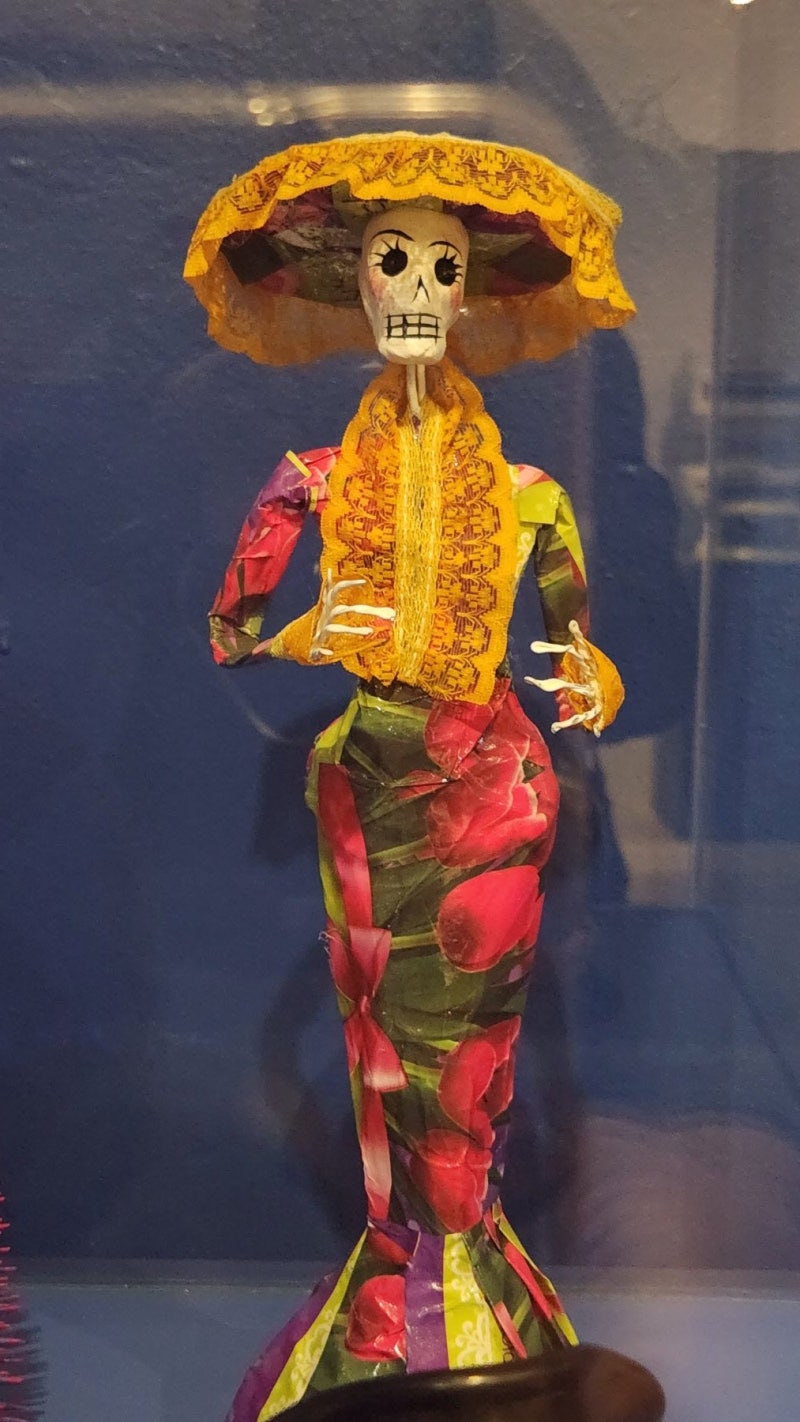 옛집을 방문한 영혼들로 가득한 멕시코 : 네이버 블로그, image size:800x1422