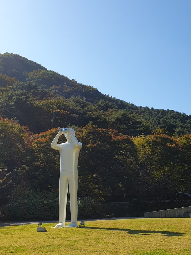 양주 장흥: 양주시립미술관 양주시립민복진 양주시립장욱진 미술관 야외조각공원 양주 장흥: 양주시립미술관 양주시립민복진 양주시립장욱진 미술관 야외조각공원
