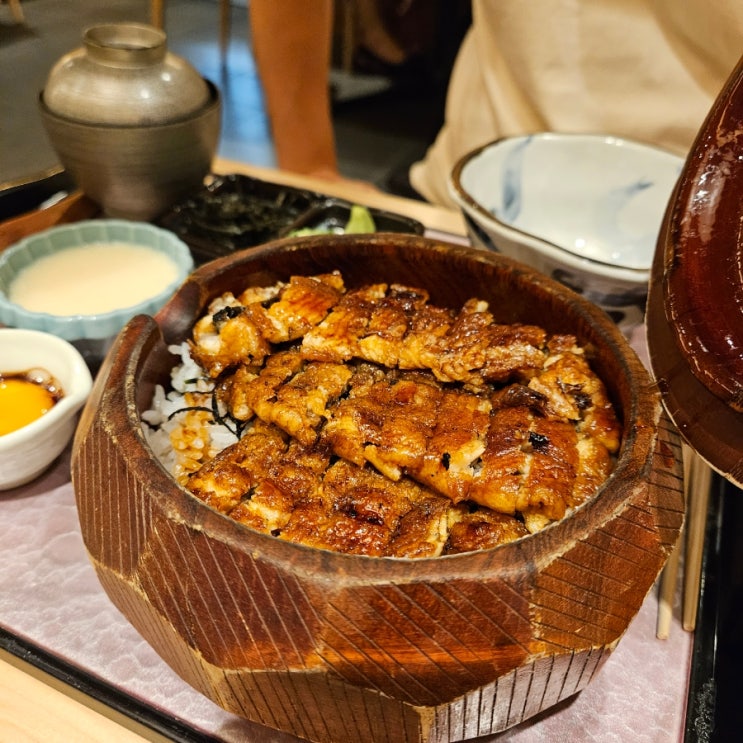  [일본 나고야 여행] 히츠마부시 맛집 : 아츠타호라이켄 vs 우나기노시로무라, 내 선택은? & 미라이타워 야경 스팟