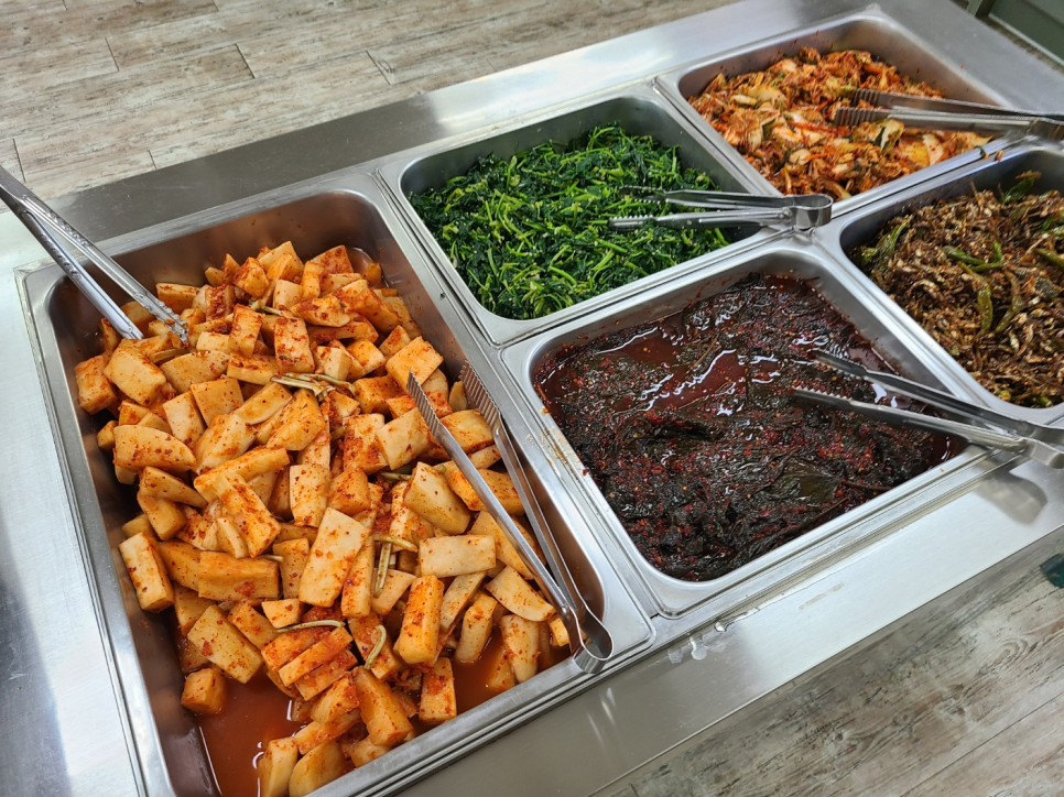 유리네한식뷔폐 사진 6