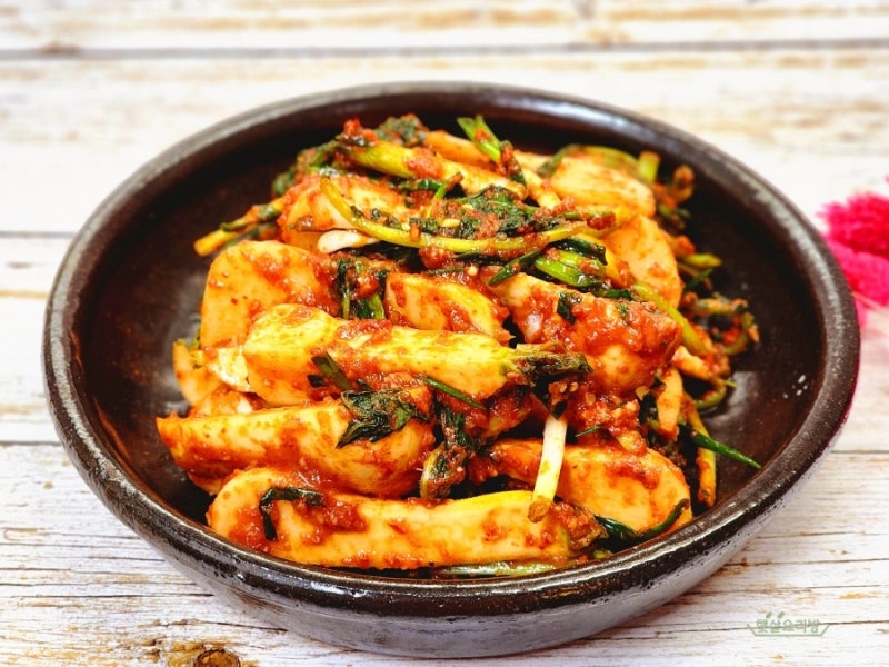 가을 알타리김치 만드는 법 무 김치 담그는 법 맛있게 무우 총각김치 담그기