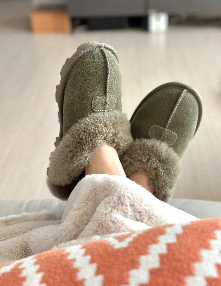  [UGG] 휘뚤마뚤템~ 미국 어그 코케트 양털 슬리퍼 올리브 카키 후기 그레이 반품 (ft. 사이즈 내돈내산)