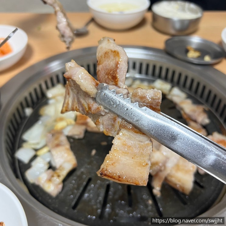 [구디/난곡] '시골쌈밥' 삼겹살 정식 + 우렁된장 조합 기가 맥힘