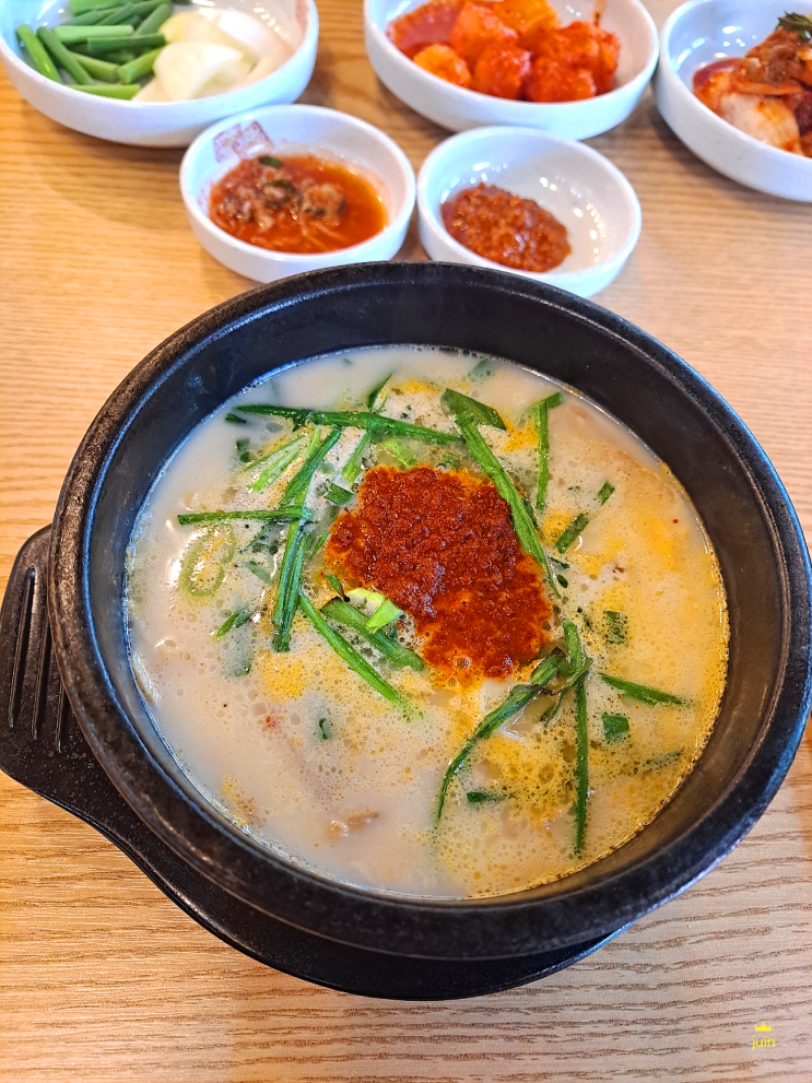 곤지암 국밥맛집 부산아지매 국밥 곤지암점에서 배부르게 한끼 즐겼어요
