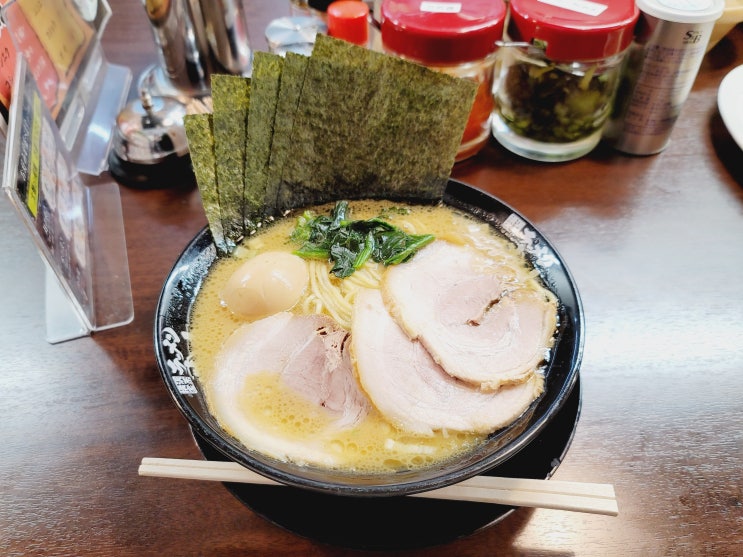  오사카여행 도톤보리맛집 이치렌야 요코하마이에케라멘 아메무라점 Yokohama-iekei-Ramen Amemura