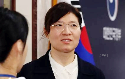 <b>장미란 차관</b> 3대 체급 세계신기록 나이 프로필 농지법 위반... 