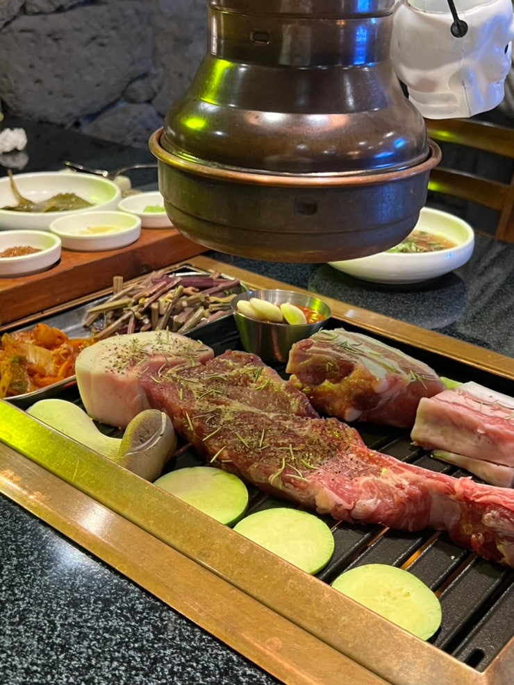  부천중동맛집 제주옥탑 고기 구워주는 고기집