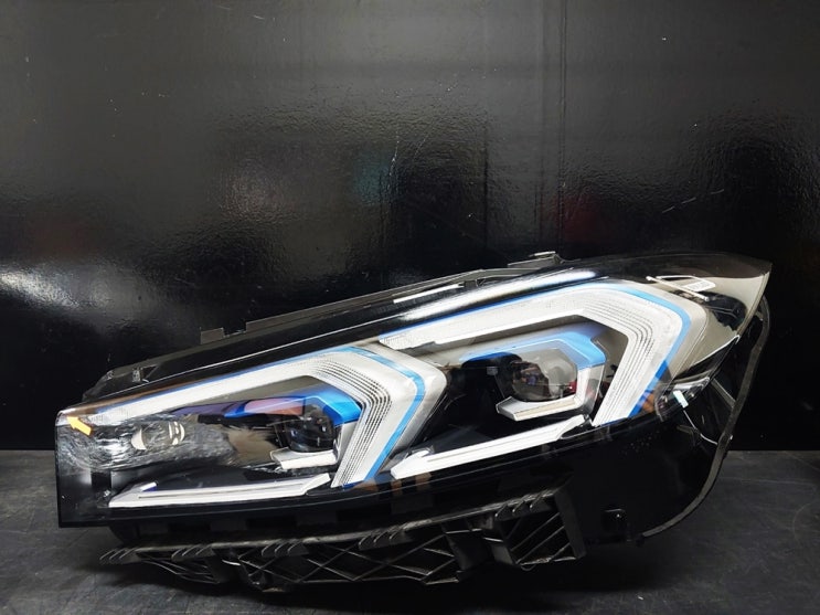  BMW 3시리즈 신형 G20 LCI 후기형 LED 헤드라이트 운전석 조수석 입고 완료~~!!