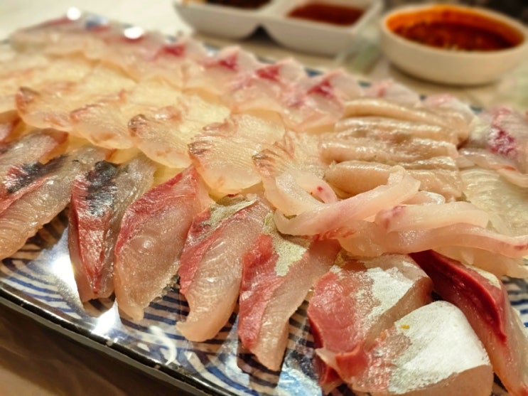  부산 대신동<금어가>이자까야 분위기에 푸짐한 모듬회한상 대신동맛집