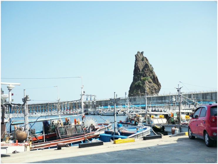  저동항_ 행남해안산책로와 촛대바위 독도문방구 저동커피까지 모녀 울릉도 여행 기록