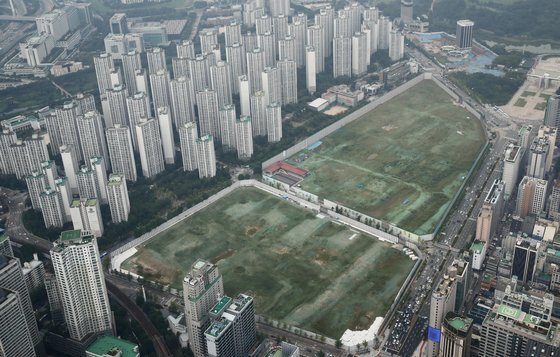 "공사비 상승 여파" 원자잿값·인건비 인상에 고금리까지…재건축이 멈춰선다