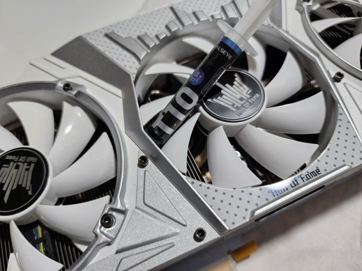  [사용기] 써멀컴파운드 T10으로 CPU,GPU 온도 잡자