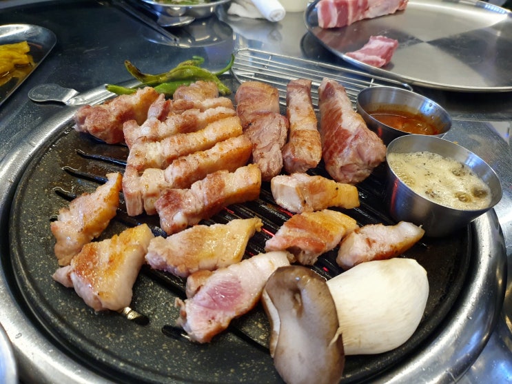  천호역 맛집 화요일 식당 숙성고기 꿀맛