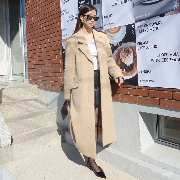  FromWhere 프롬웨얼 디자이너 브랜드 겨울 롱코트 비니 코디 추천 OOTD