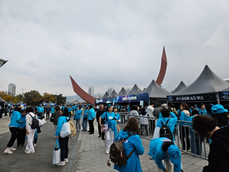 231103 <b>임영웅</b> 콘서트 후기 / 1층 3구역 18열 / 사람... 