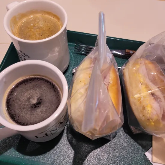  강남역 리나스 샌드위치 커피 서초삼성타운점