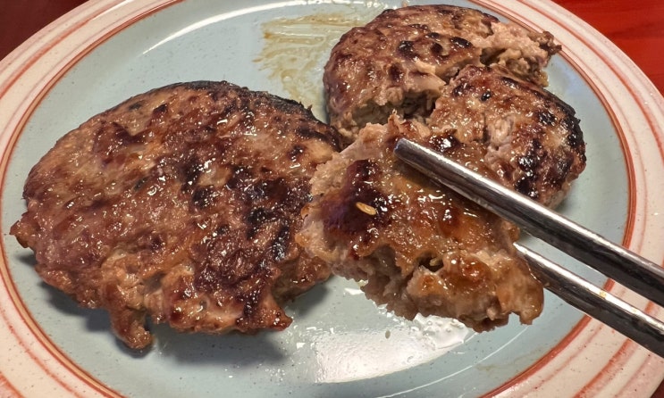 터지는 육즙, 온하루 우엉 국내산 떡갈비(개별포장) 터지는 육즙, 온하루 우엉 국내산 떡갈비(개별포장)