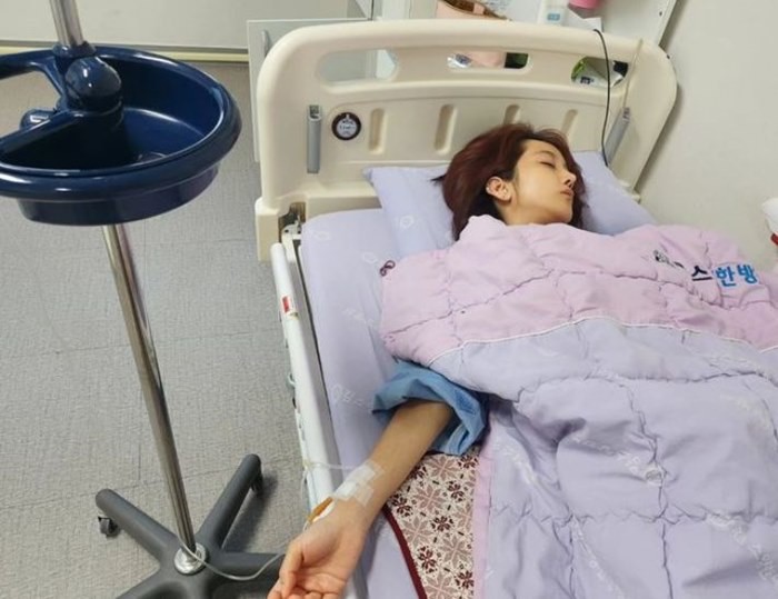 쥬얼리 출신 조민아, 골목길에서 과속 차량에 아들과 함께 교통사고..."아들 뇌진탕으로 토해" 쥬얼리 출신 조민아, 골목길에서 과속 차량에 아들과 함께 교통사고..."아들 뇌진탕으로 토해"