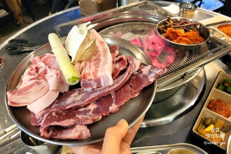  잠실새내 고기집 꼬들살이 쫄깃한 "신돈" 삼겹살 특수부위 맛집