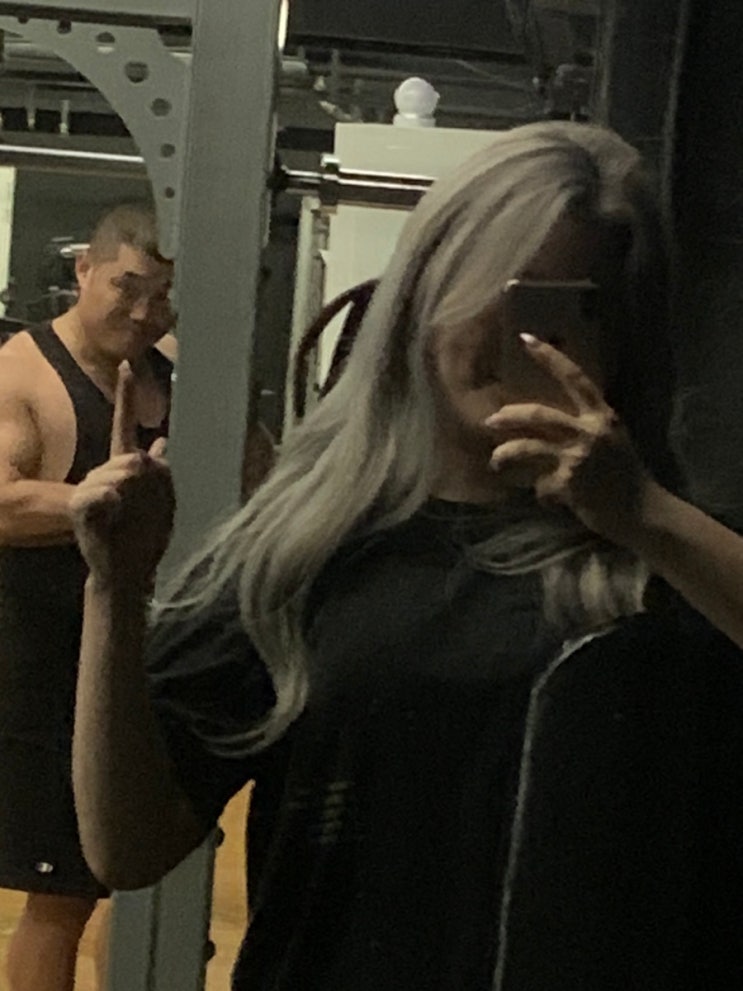  우리 제법 친해요^^