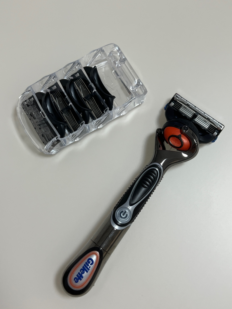 [Gillette] 질레트 "프로글라이드 파워면도기" 구매후기 (건전지 사이즈)