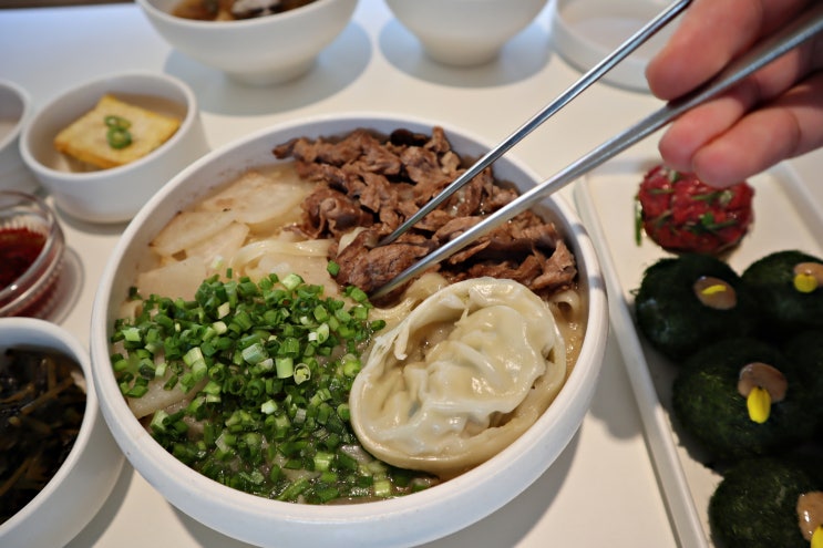  황리단길맛집 멋드러지는 한옥인테리어 밥집 소향몽