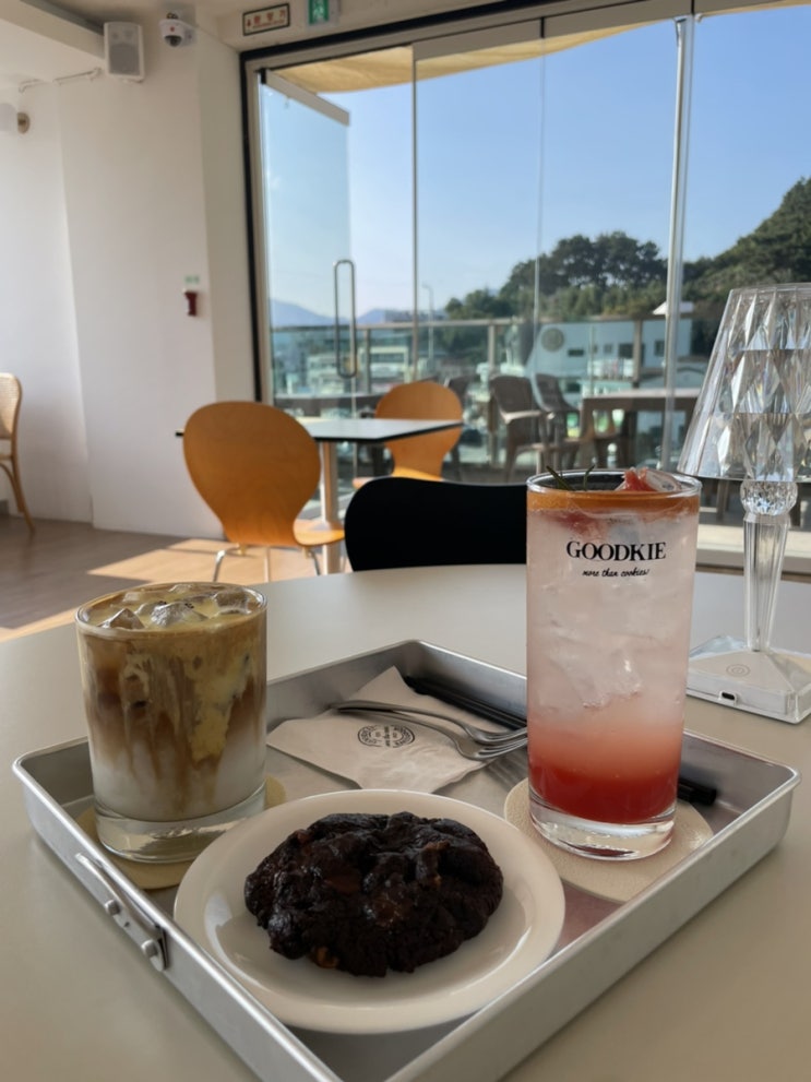 창원 귀산 카페 디저트가 맛있었던 굿키 창원 귀산 카페 디저트가 맛있었던 굿키
