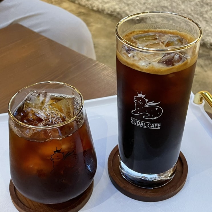  안국역 카페 수달 한옥 분위기 물씬!